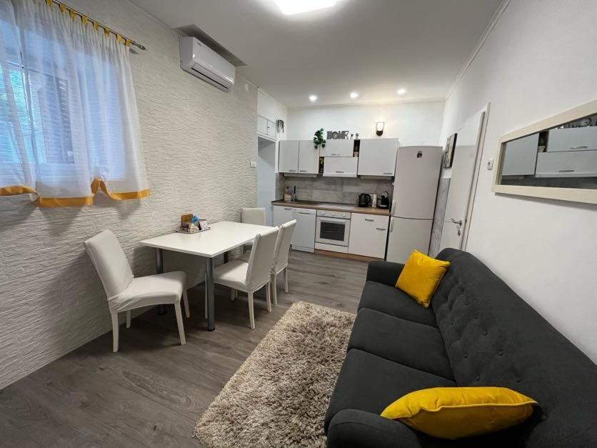 Apartman Plasse Rijeka Extérieur photo